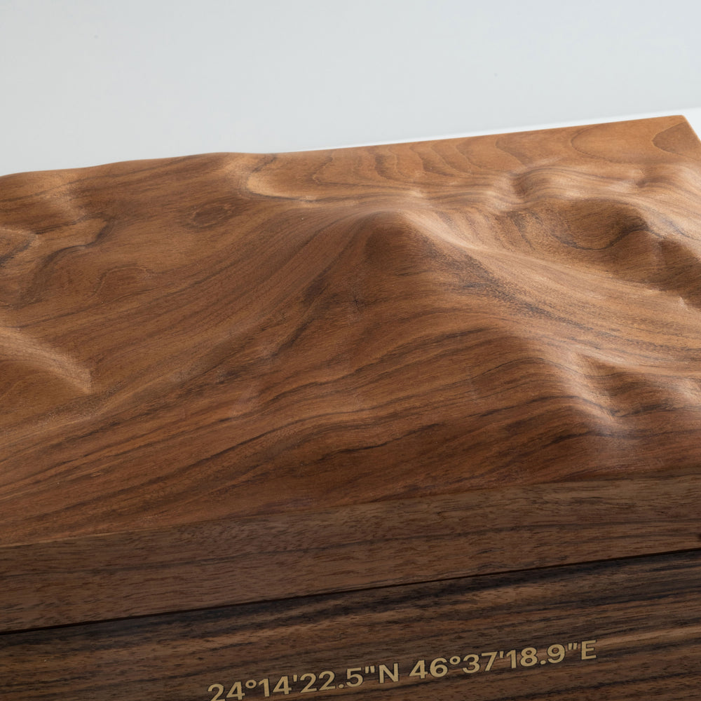 
                      
                        Concept 60 - Tuwaiq Cigar Humidor
                      
                    