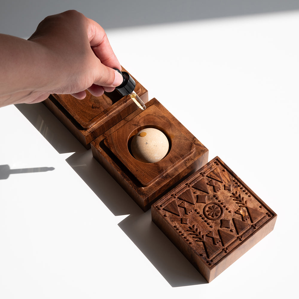 
                      
                        Concept 30.3 - Saudi Culture Scent Diffuser
                      
                    