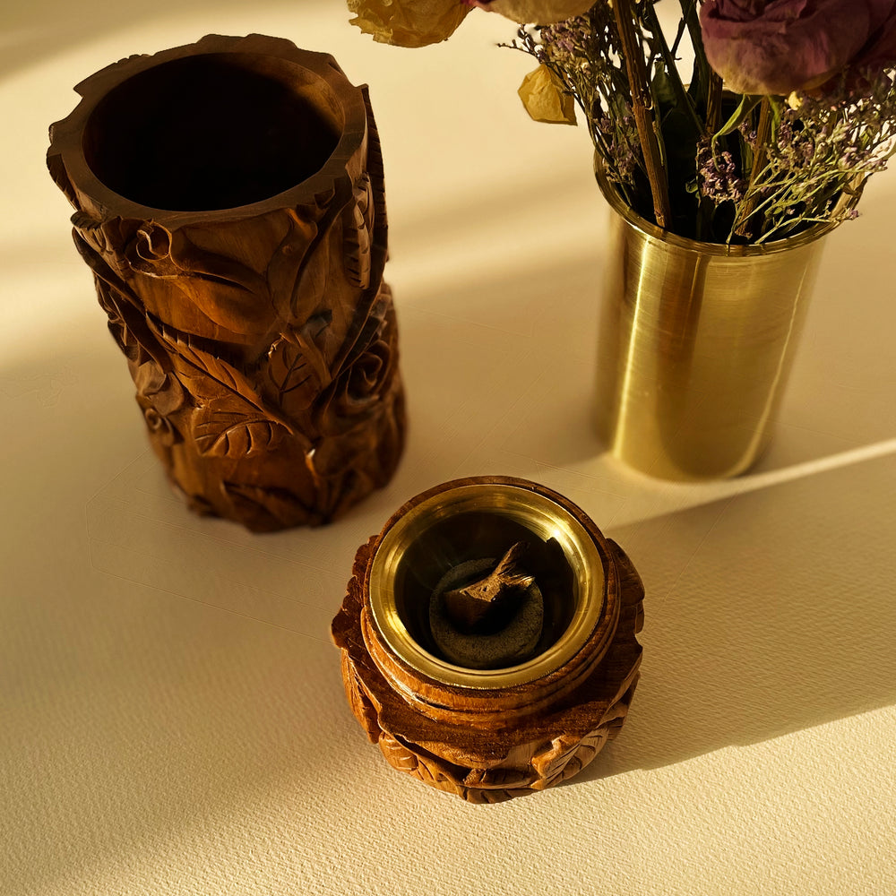 
                      
                        Concept 37 - Floral Vase & Inscense Burner
                      
                    